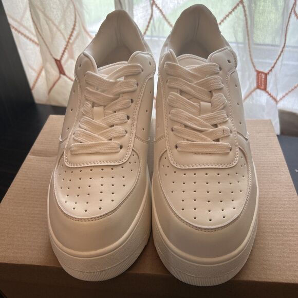 Steve Madden Women's Rocket Sneaker Size 10 White Platform Lace Up 2" Heel - Picture 4 of 9